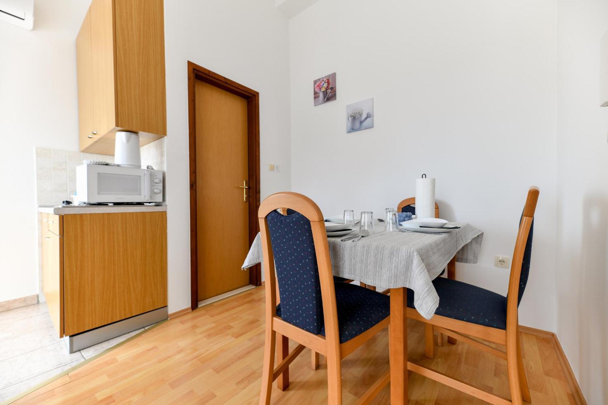 Sunset Puntamika Apartman Zára Szoba fotó
